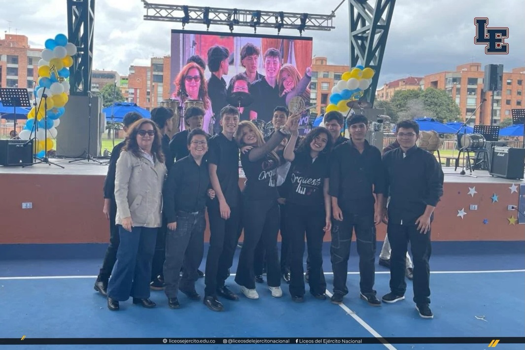 Publicación reciente de Instagram de @liceosdelejercitonacional